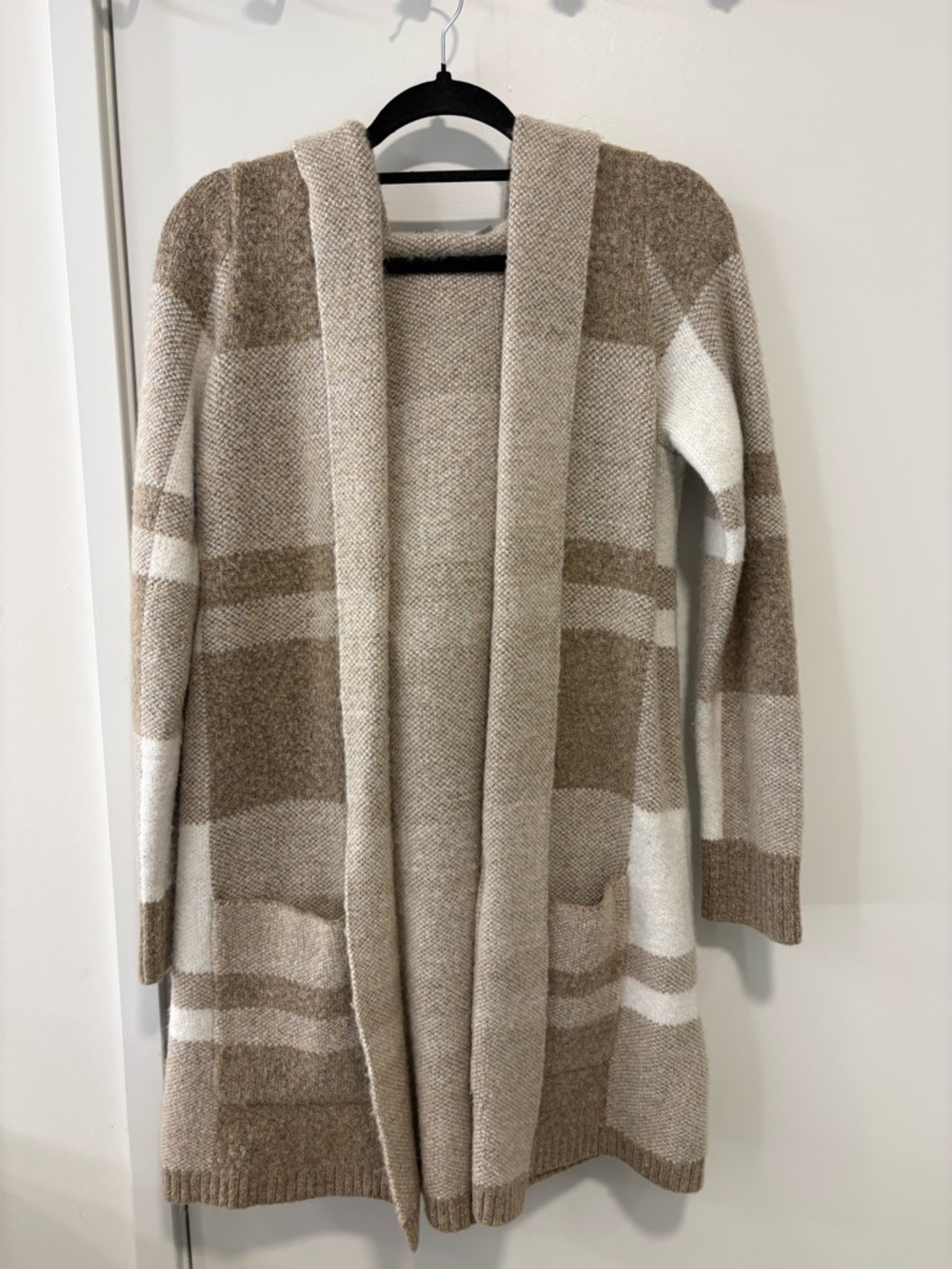 Cyrus Beige and Cream Open-Front Stripe Cardigan